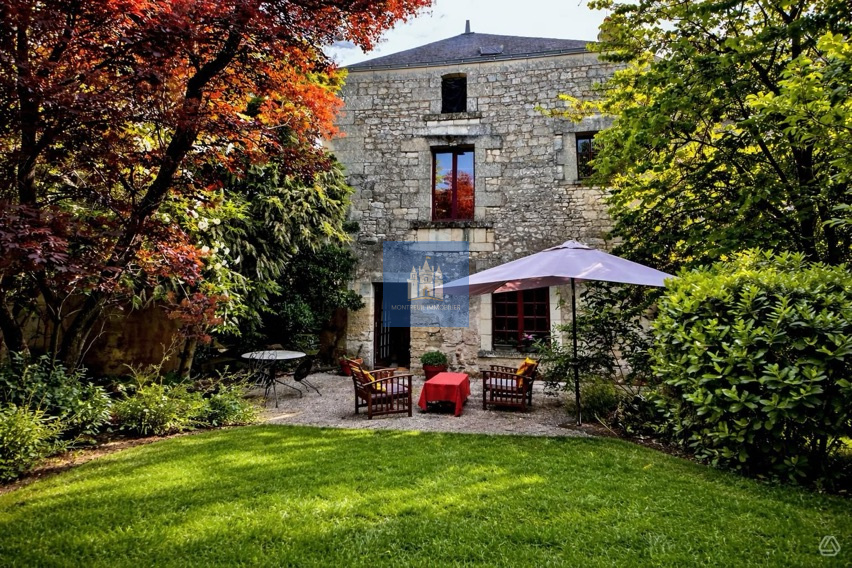 VAUDELNAY (49) Maison de charme 5 CH sur jardin clos
